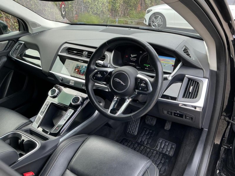 JAGUAR I-Pace