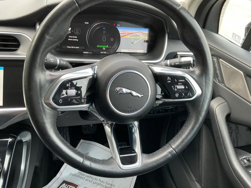 JAGUAR I-Pace